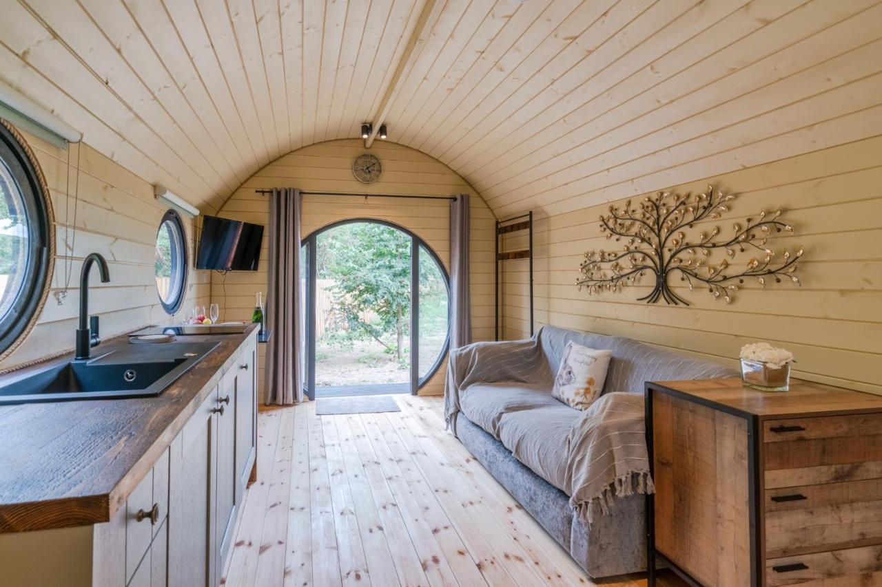 Villa Apple - Luxury Cabin In The Cotswolds Alderton  Exterior foto